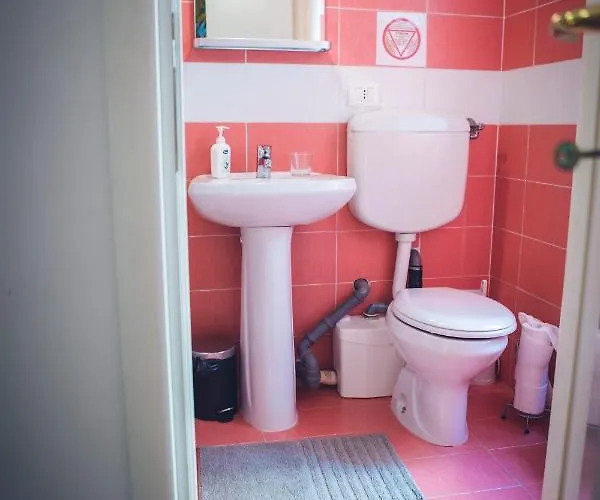 B&B Da Alessia Per Dormire Al Coppede 로마