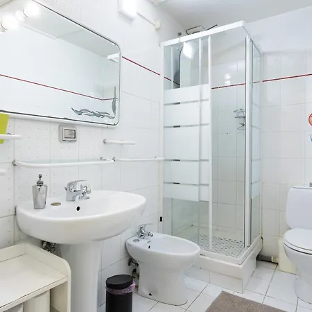 לינה וארוחת בוקר Da Alessia Per Dormire Al Coppede רומא