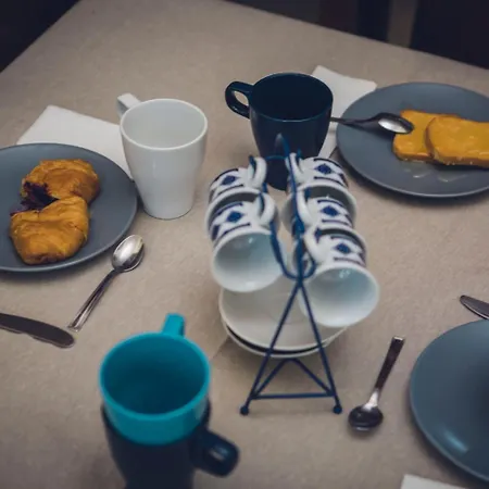 לינה וארוחת בוקר Da Alessia Per Dormire Al Coppede 4*