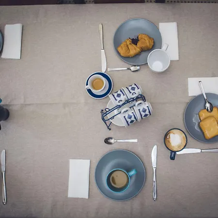 לינה וארוחת בוקר Da Alessia Per Dormire Al Coppede 4*