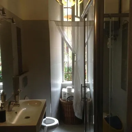 Da Alessia Per Dormire Al Coppede לינה וארוחת בוקר 4*