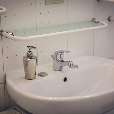 לינה וארוחת בוקר Da Alessia Per Dormire Al Coppede